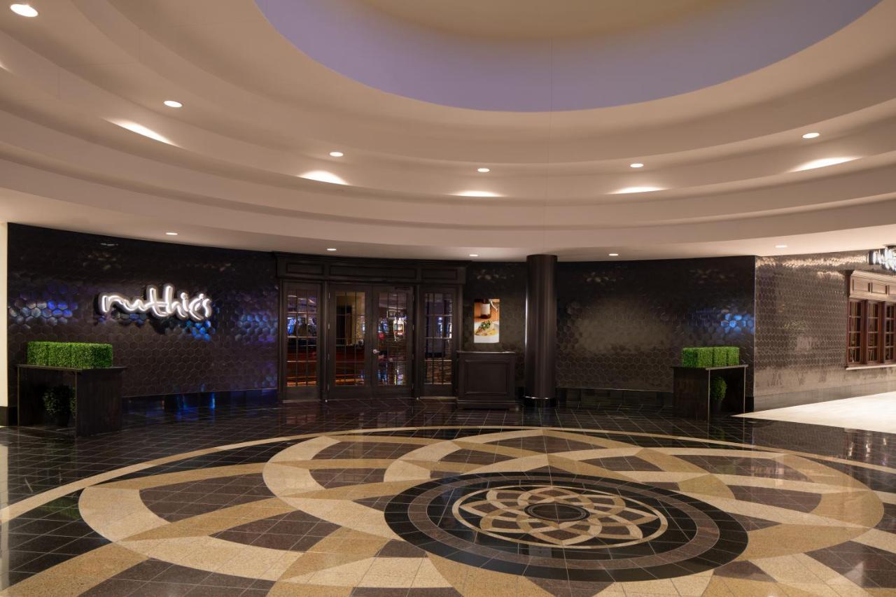 Riverside Casino & Golf Resort Buitenkant foto